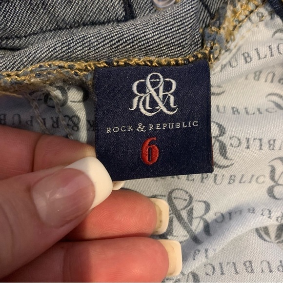 ROCK & REPUBLIC Kendall Cropped Dark Wash Jeans size 6 - Picture 7 of 7